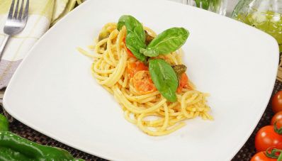 Spaghetti pomodorini e pangrattato