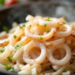 Anelli di calamari in padella