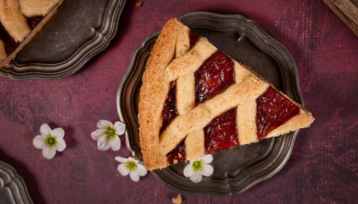 crostata senza glutine con marmellata di frutti rossi