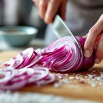 cipolla rossa per insalata greca