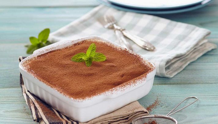 Tiramisù senza lattosio con panna di soia