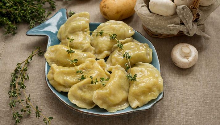 Ravioli funghi e patate con salvia