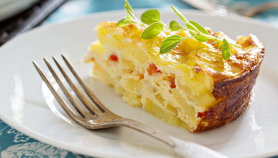 Torta di patate con formaggio cheddar e prosciutto