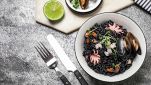 riso-al-nero-di-seppia-e-frutti-di-mare