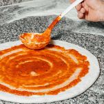 salsa-di-pomodoro-spalmata-m2