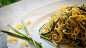 spaghetti-zucchine-e-limone