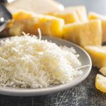 aggiungere-il-parmigiano-reggiano