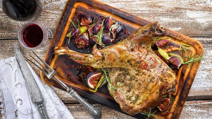 Arrosto di agnello con salsa di fico