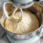 Lavorazione impasto pangoccioli