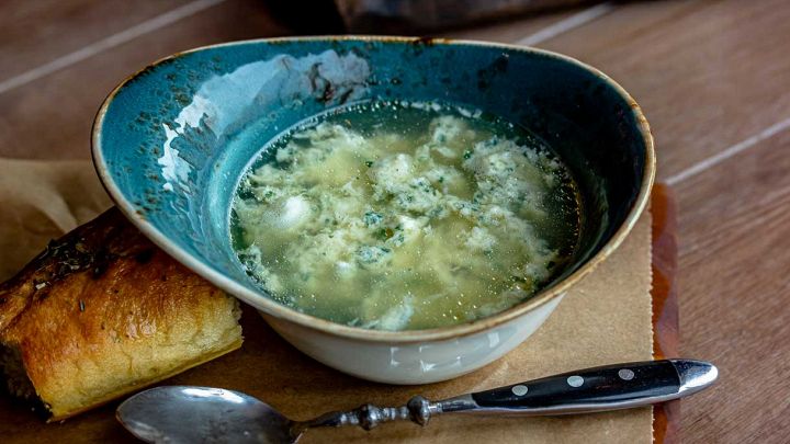 stracciatella in brodo