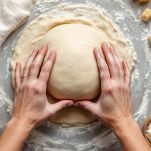 Impasto compatto pronto per il riposo.