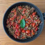 condimento di lenticchie e pomodorini