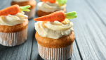 Cupcakes vegani con carote e nocciole