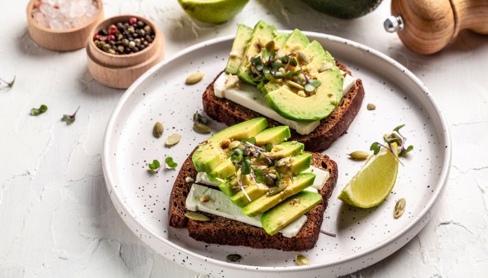 pane integrale benefici proprietà valori nutrizionali