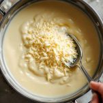 L'aggiunta del formaggio