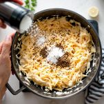 Lavorazione ripieno cheesecake salata