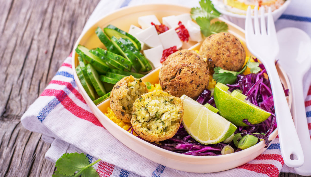 Lunch box da ufficio: i consigli e le ricette sane e veloci per la pausa pranzo