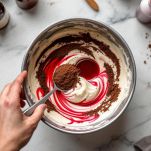 Impasto rosso vellutato con cacao e vaniglia