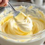 Albumi uniti al composto di tuorli.