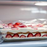 tiramisù alle fragole pronto