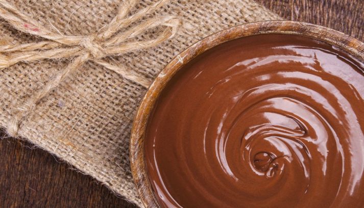 Crema pasticcera al cioccolato
