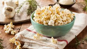 Zero olio e pentole per dei pop corn come quelli del cinema