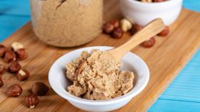burro di nocciole