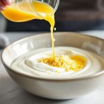 Ingredienti sopra lo yogurt