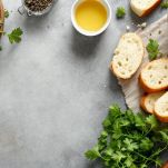 Prepara pane e prezzemolo