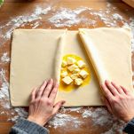 Panetto di burro inserito nell’impasto