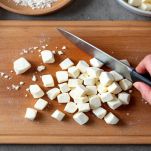 Mozzarella e acciuga nei fiori