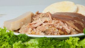 Lechona, piatto tipico colombiano