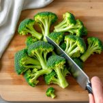 Broccoli lavati divisi in cimette