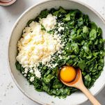 Ripieno verde in ciotola