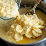 Banane schiacciate nel composto