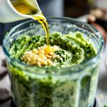 Pesto liscio nel frullatore