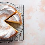 Dolce spolverato di zucchero