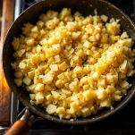 Patate grattugiate in padella