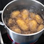 Patate che bollono