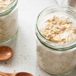 Vasetti di porridge overnight