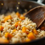 Riso con zucca in casseruola