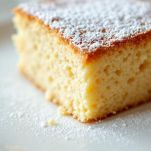 Torta spolverata con zucchero a velo