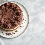 Torta Saint Honoré decorata