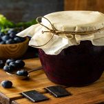 Confettura inserita al centro dei pirottini