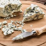 Gorgonzola e Parmigiano nel tegame