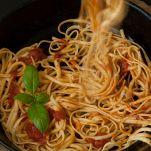 pasta-ricotta-e-pomodori-secchi-mantecatura