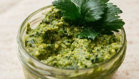 Pesto al sedano