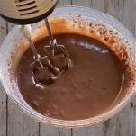 pizza-dolce-abruzzese-preparo-crema-past-cioccolato