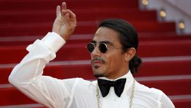 Perché Salt Bae sbaglia col sale?