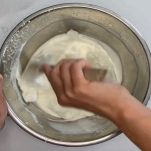 semifreddo-all-amaretto-aggiungo-panna-acomposto